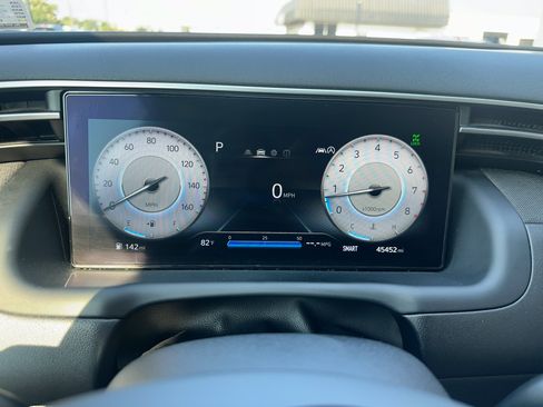 Used 2022 Hyundai Tucson SEL w/ Convenience + Premium Package AWD/4WD image 16