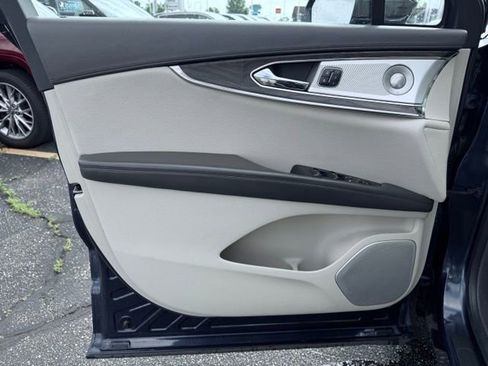 Used 2017 Lincoln MKX Reserve w/ Luxury Package AWD/4WD image 15