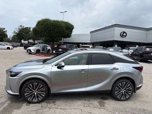 Used 2024 Lexus RX 350 Premium Plus w/ Convenience Package FWD image 2
