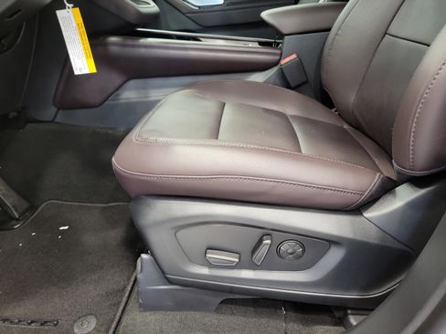New 2026 Ford Explorer Platinum RWD image 45