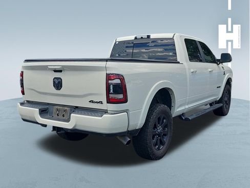 Used 2021 RAM 2500 Laramie w/ Night Edition AWD/4WD image 3