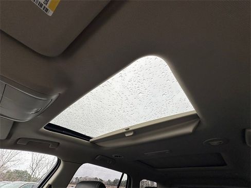 Used 2019 GMC Acadia Denali w/ Technology Package image 28