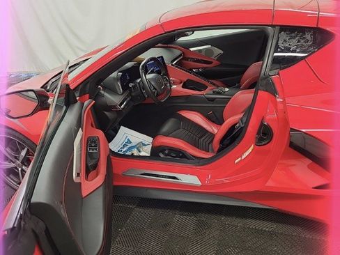 Used 2020 Chevrolet Corvette Stingray Preferred Cpe w/ 2LT Preferred Equipment Group RWD image 3
