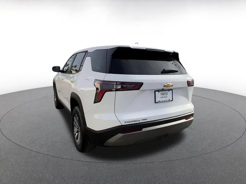 Used 2025 Chevrolet Equinox LT AWD/4WD image 11
