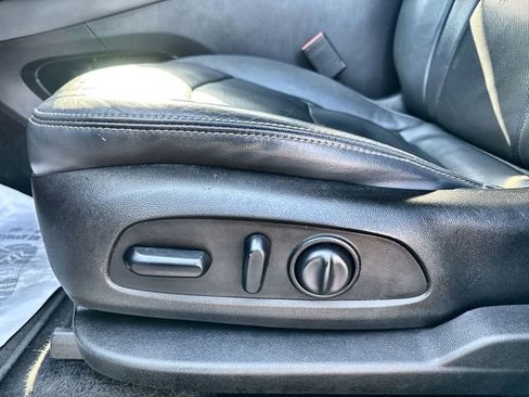 Used 2018 Buick Enclave Essence image 20