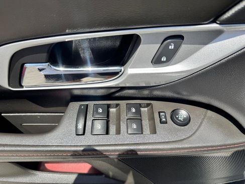 Used 2015 GMC Terrain SLT image 11