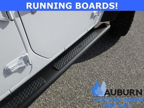 Used 2022 Jeep Gladiator Mojave w/ LED Lighting Group image 8