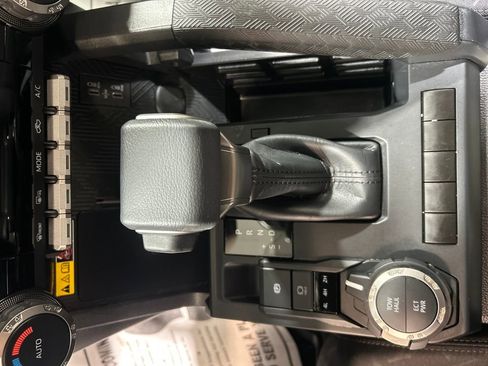 Used 2025 Toyota Tacoma SR5 image 26