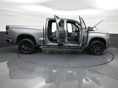 Used 2024 Chevrolet Silverado 1500 High Country w/ Technology Package RWD image 36