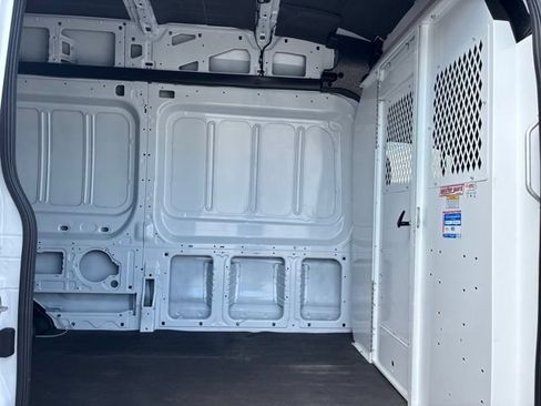 Used 2023 Ford Transit 250 148 High Roof Extended RWD image 25