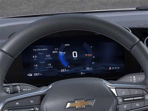 New 2026 Chevrolet Equinox EV LT image 18