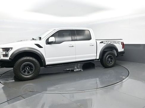 Used 2018 Ford F150 Raptor w/ Equipment Group 802A Luxury image 2