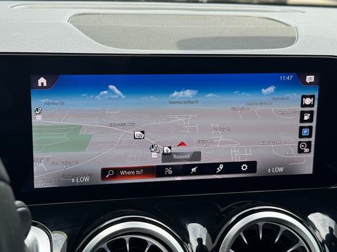 Used 2023 Mercedes-Benz EQB 300 4MATIC w/ Exclusive Package image 35