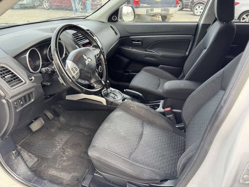 Used 2011 Mitsubishi Outlander Sport SE image 9