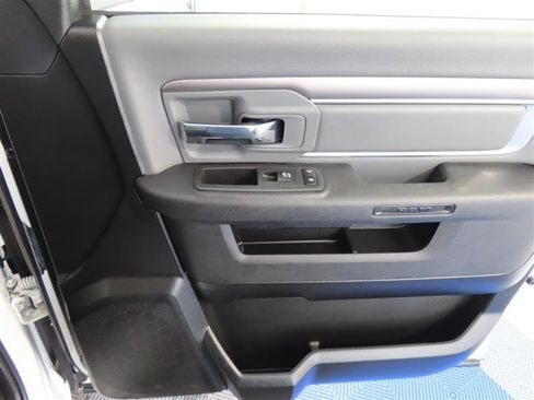 Used 2023 RAM 1500 Classic SLT w/ Trailer & Traction Group AWD/4WD image 29