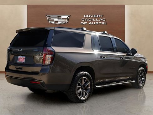 Used 2021 Chevrolet Suburban Z71 image 4