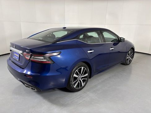 Used 2023 Nissan Maxima SV w/ Floor Mat Group FWD image 5
