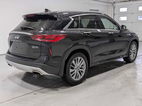 Used 2023 INFINITI QX50 Luxe AWD/4WD image 8