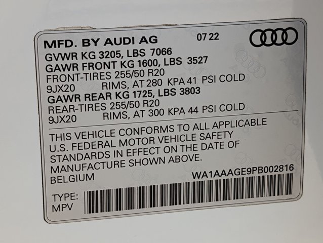 Used 2023 Audi e-tron Premium AWD/4WD image 27