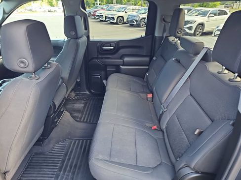 Used 2020 Chevrolet Silverado 1500 Custom w/ Custom Value Package AWD/4WD image 27