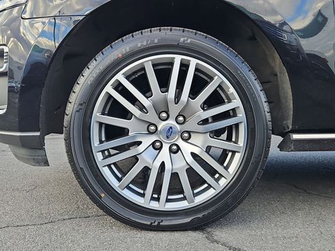 Used 2024 Ford Expedition Max Limited image 14