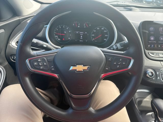 Used 2025 Chevrolet Malibu LT FWD image 18