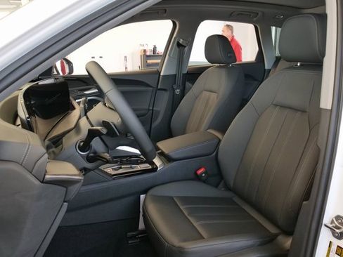 New 2025 Audi Q5 Premium image 10