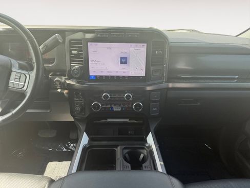 Used 2024 Ford F250 Lariat w/ Lariat Ultimate Package AWD/4WD image 11