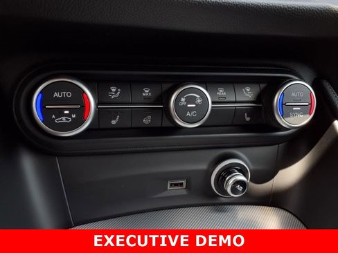 New 2025 Alfa Romeo Stelvio Sprint w/ Veloce Package image 11