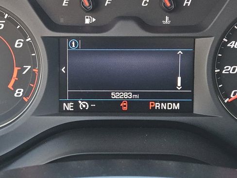 Used 2021 Chevrolet Camaro LT image 18