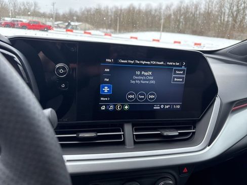 New 2026 Chevrolet Trax RS w/ Driver Confidence Package image 15