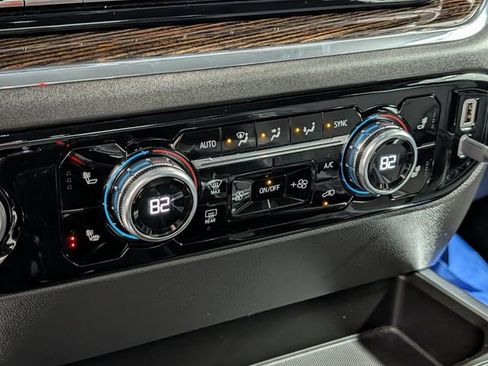 Used 2024 GMC Sierra 1500 Elevation image 21