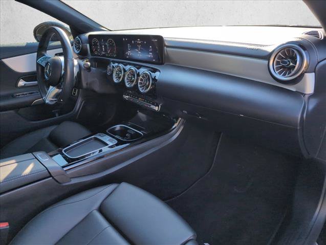 Used 2024 Mercedes-Benz CLA 250 image 29