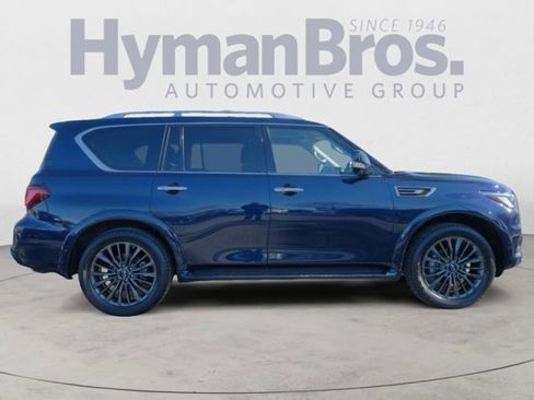 Certified 2023 INFINITI QX80 Premium Select w/ Cargo Package image 2