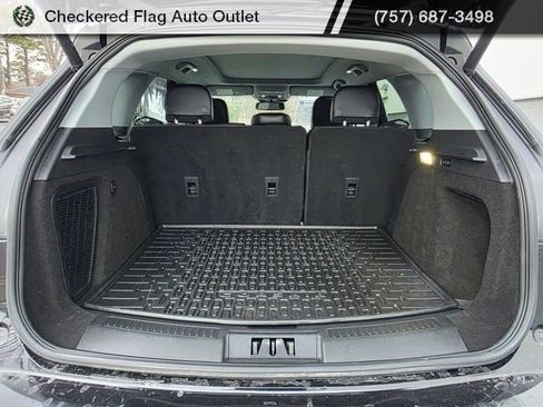 Used 2022 Lincoln Corsair AWD w/ Premium Package image 16