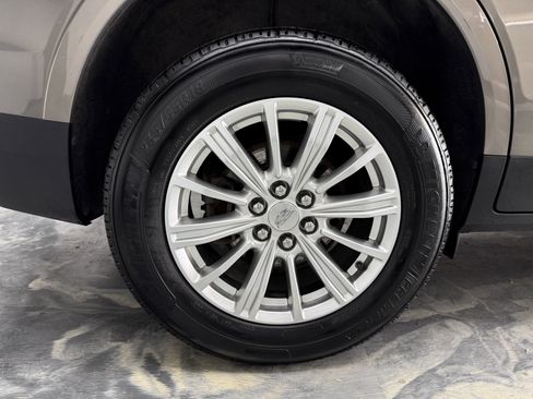 Used 2019 Cadillac XT5 AWD image 28