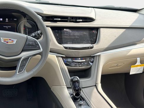 New 2026 Cadillac XT5 Premium Luxury w/ Driver Assist Package AWD/4WD image 21