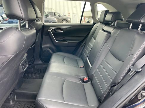 Used 2022 Toyota RAV4 XLE Premium FWD image 26