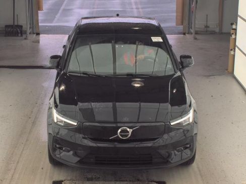 Used 2023 Volvo C40 P8 Recharge Plus w/ Protection Package Premier AWD/4WD image 2