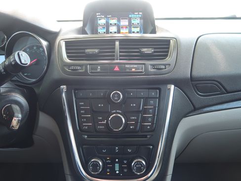 Used 2015 Buick Encore Convenience FWD image 17