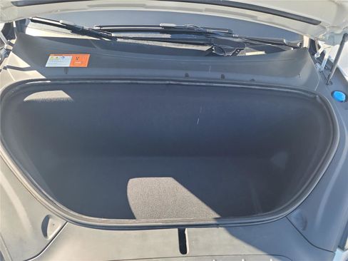 Used 2016 Tesla Model X 90D image 12