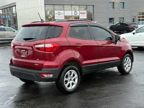 Used 2021 Ford EcoSport SE image 3