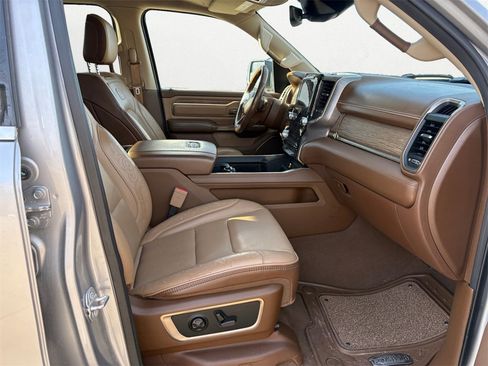 Used 2019 RAM 1500 Limited image 15