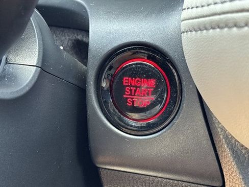 Used 2025 Honda HR-V EX-L image 25