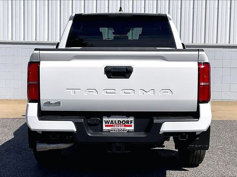 New 2026 Toyota Tacoma SR5 AWD/4WD image 5