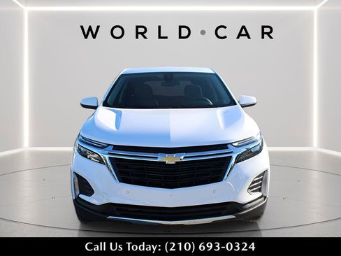 Used 2024 Chevrolet Equinox LT image 2