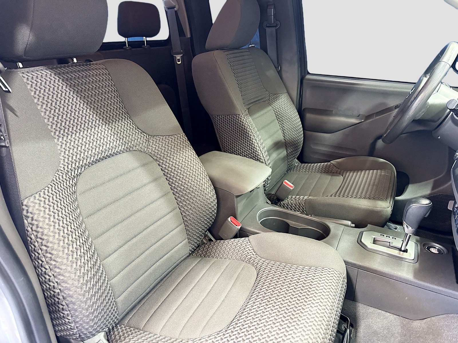 Used 2021 Nissan Frontier SV AWD/4WD image 17