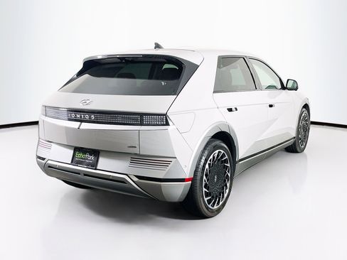 Used 2024 Hyundai Ioniq 5 Limited image 9