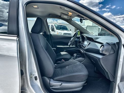 Used 2022 Nissan Kicks S FWD image 26