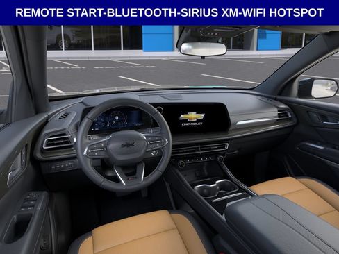 Used 2027 Chevrolet Traverse Z71 AWD/4WD image 7